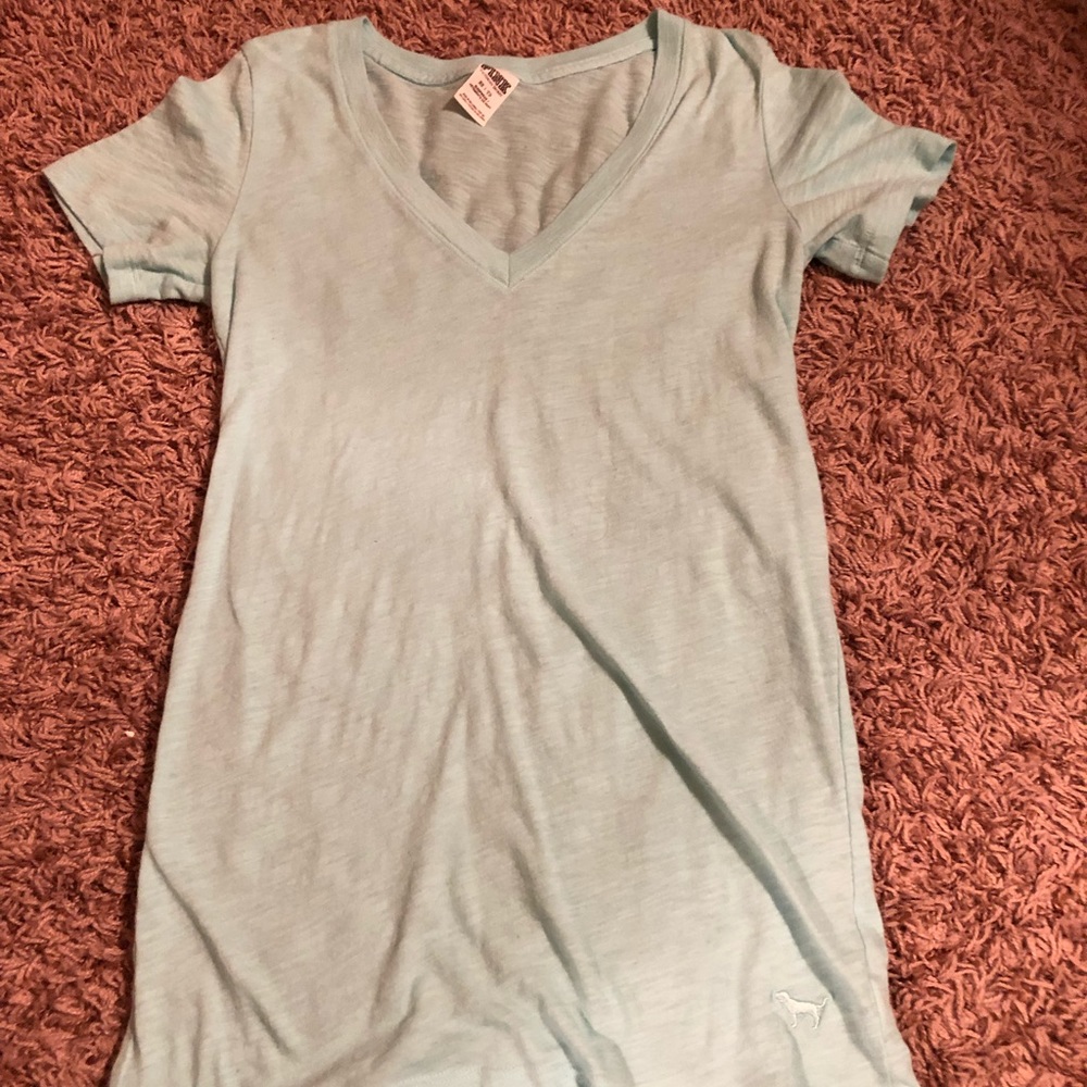 Victoria Secret PINK v-neck